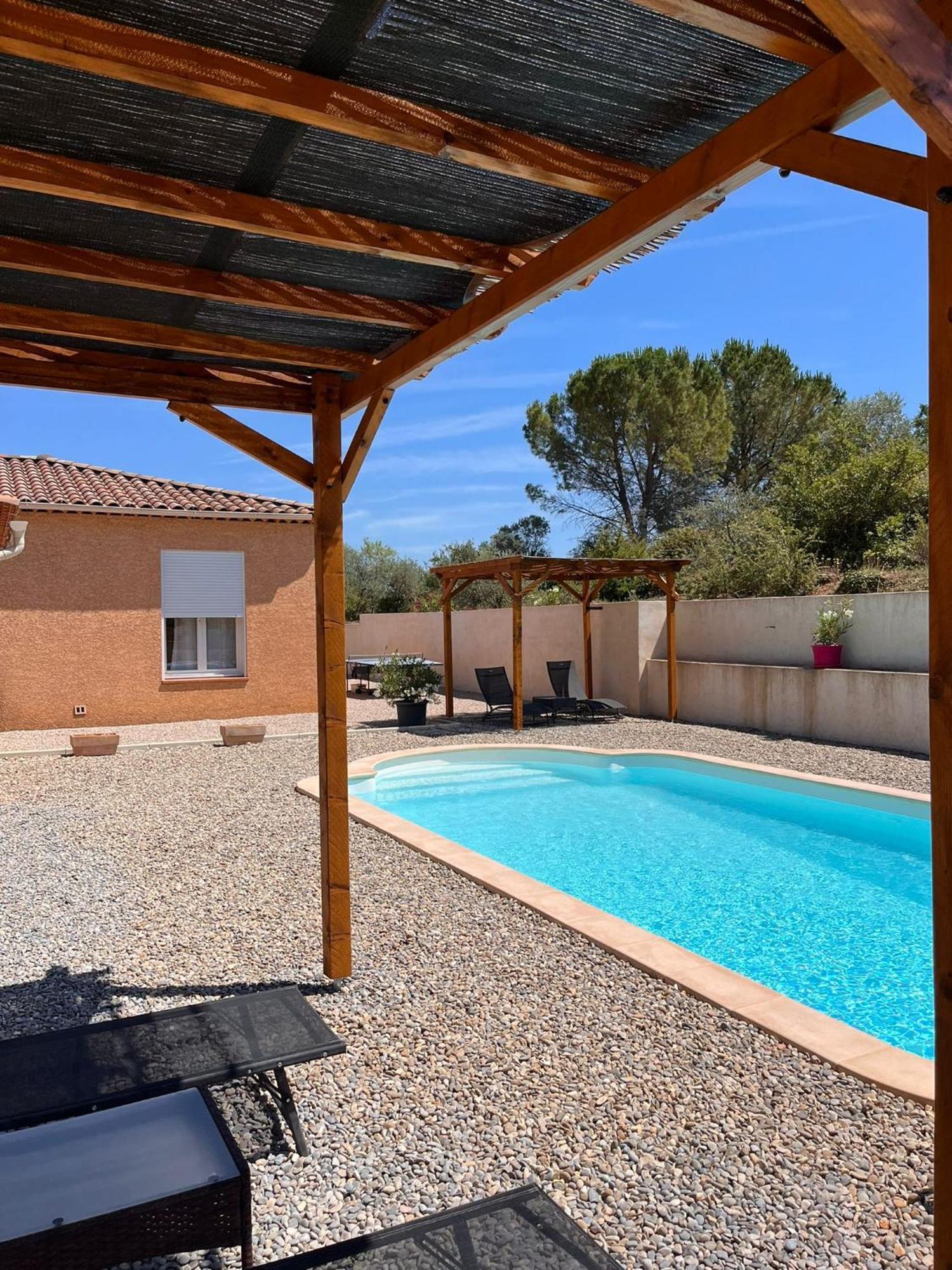 Chambres D'Hotes, B&B Climatisees La Borrellienne Saint-Maximin Buitenkant foto