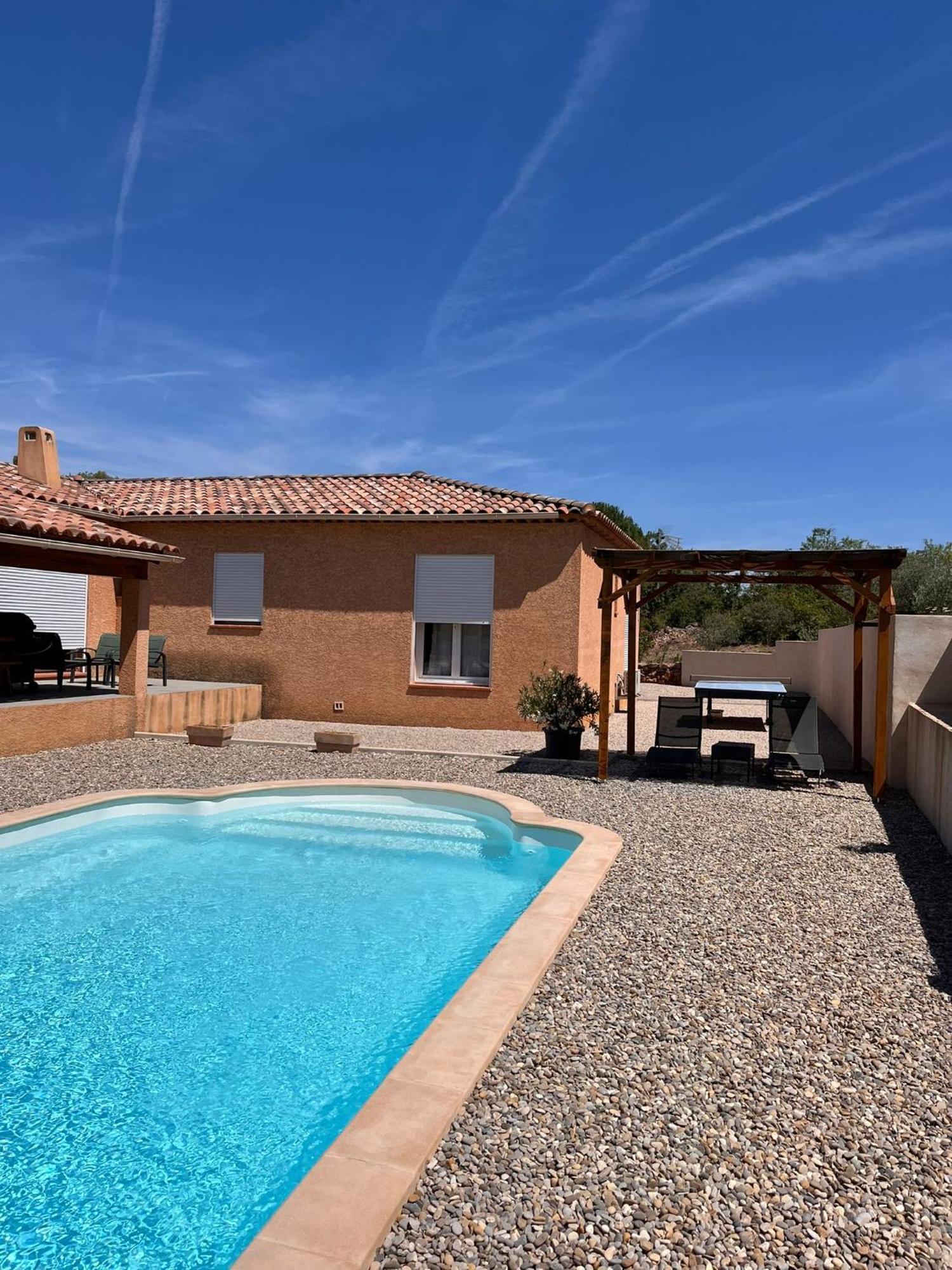Chambres D'Hotes, B&B Climatisees La Borrellienne Saint-Maximin Buitenkant foto