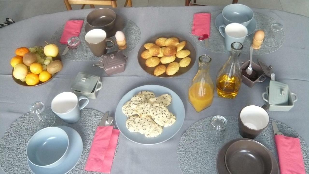 Chambres D'Hotes, B&B Climatisees La Borrellienne Saint-Maximin Buitenkant foto